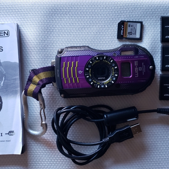 Pentax Digital Camera - Picture 2 of 4